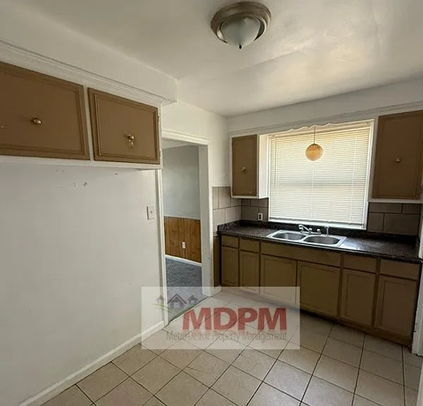 19930 Bentler St — Photo 7