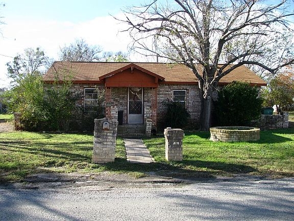 2nd image of 268 E Brooks Dr