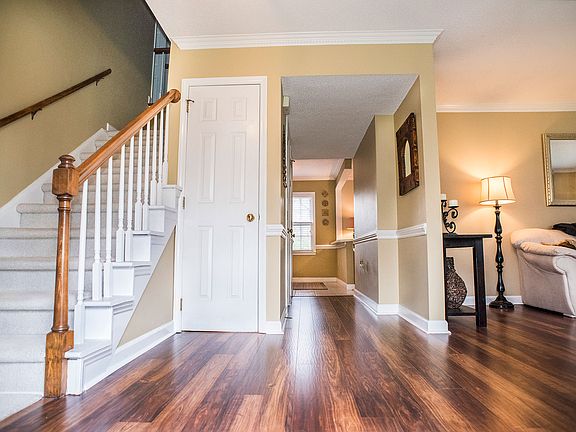 2nd image of 6806 Carmel Hills Dr