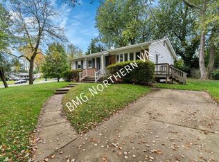 8316 Carnegie Dr, Vienna, VA 22180