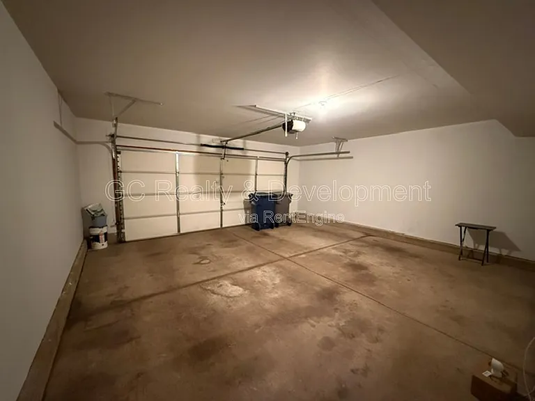 3398 Cameron Dr — Photo 19
