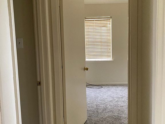 4th image of 4513 Birdwell Ln