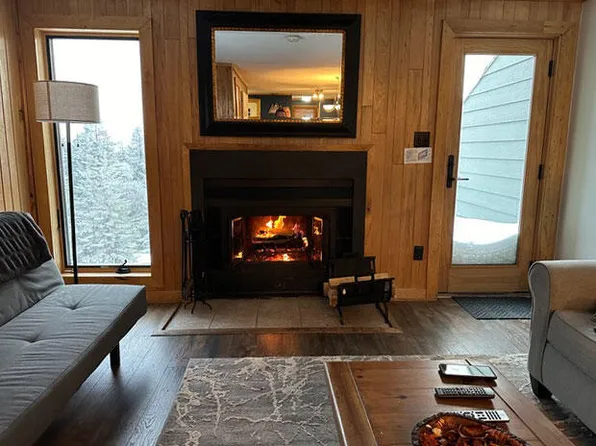 70 Powderidge Dr, Snowshoe, WV 26209