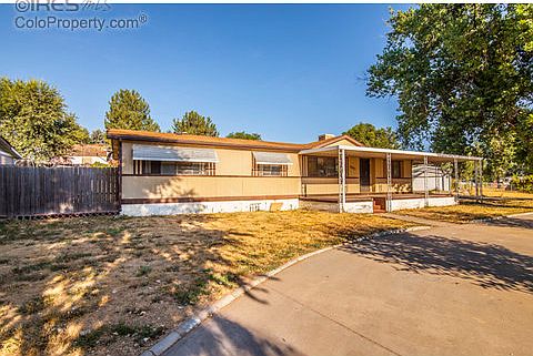 1st image of 3901 Yosemite Dr