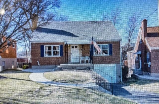 1st image of 5296 Leona Dr