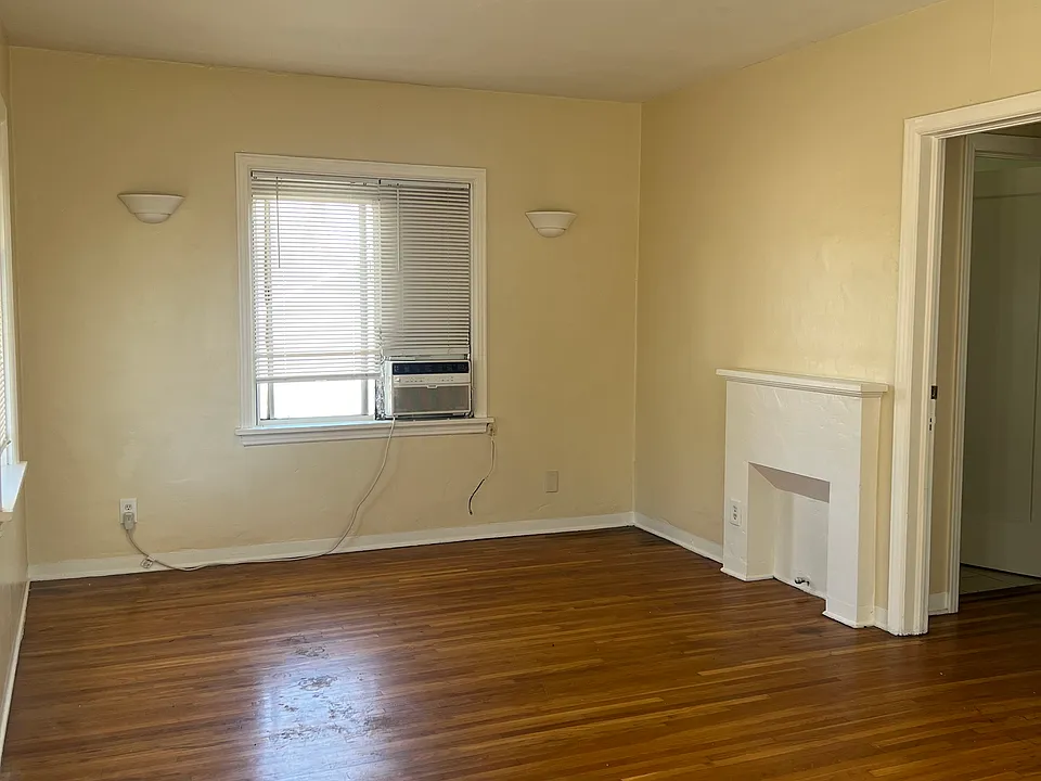 230 F St #F