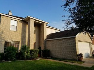 16515 Eaglewood Shadows Dr, Sugar Land, TX 77498
