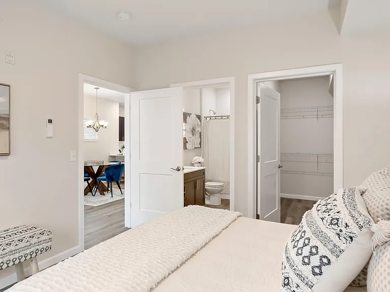 Ward Lake Apartments — Photo 24