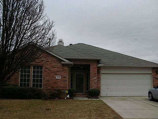 1st image of 3500 Heathcliff Dr
