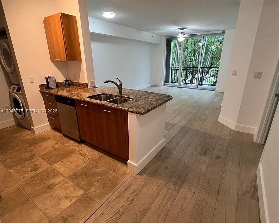 1st image of 510 NW 84th Ave APT 205