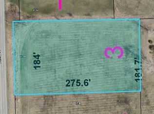 3 Laming Rd, Tonganoxie, KS 66086