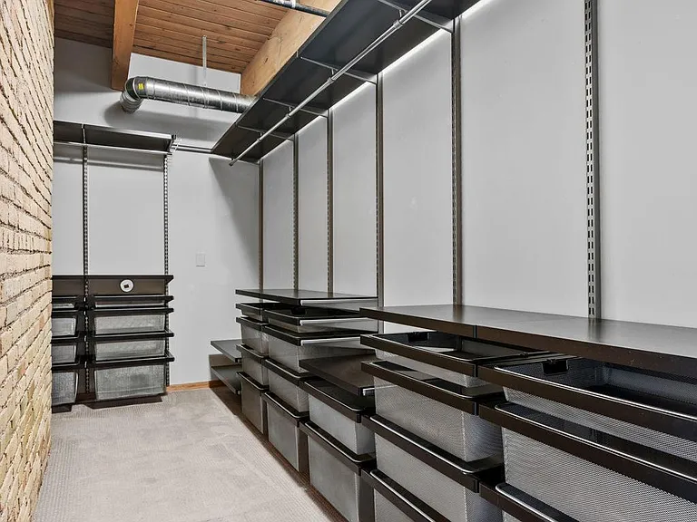 404 Washington Ave N #506 — Photo 38