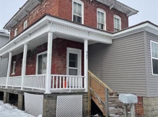 927 Ontario St, Port Huron, MI 48060