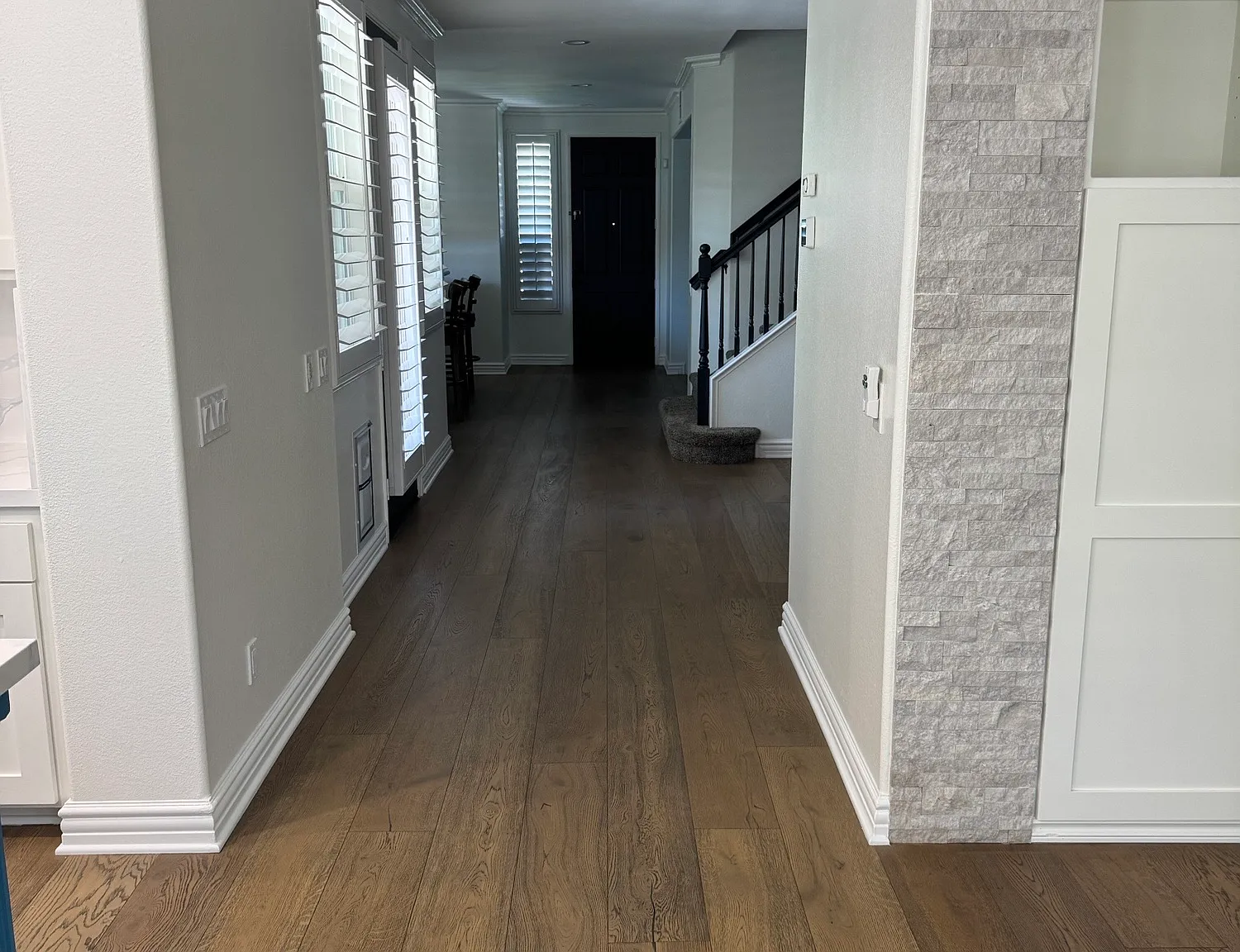 5 bed, 3300 sqft, $8,500 — Photo 1