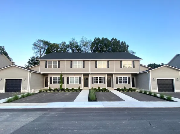 183 Ivy Ter, Lewisburg, WV 24901