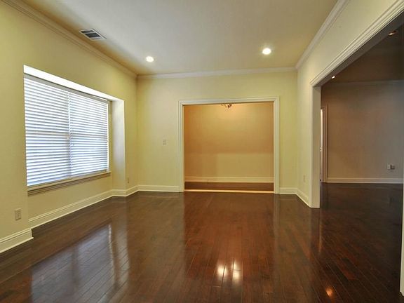 4th image of 1807 Glen Valley Dr