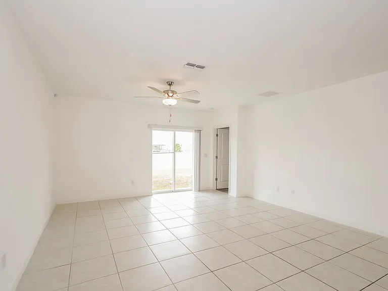 17839 Cloudless Bliss Dr — Photo 4