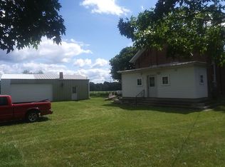 950 Block Rd, Bronson, MI 49028