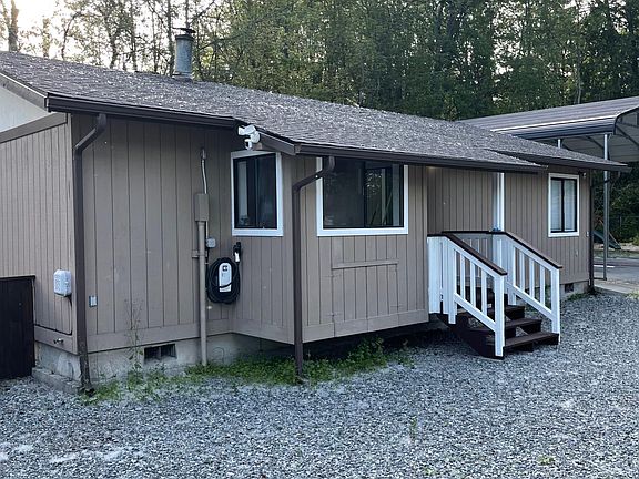 2nd image of 903 104th St E