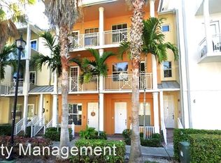 400 SW 13th Ter, Fort Lauderdale, FL 33312