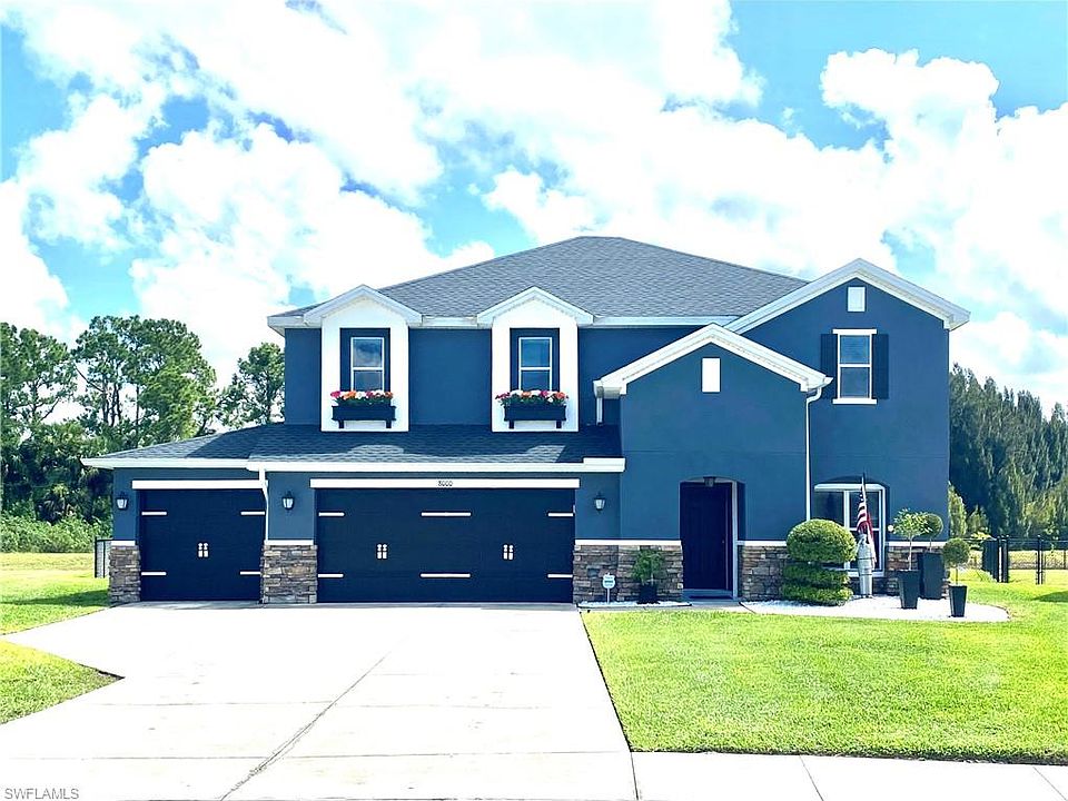 1st image of 8000 Allamanda Ct