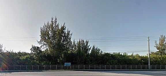 5th image of 14161 McGregor Blvd