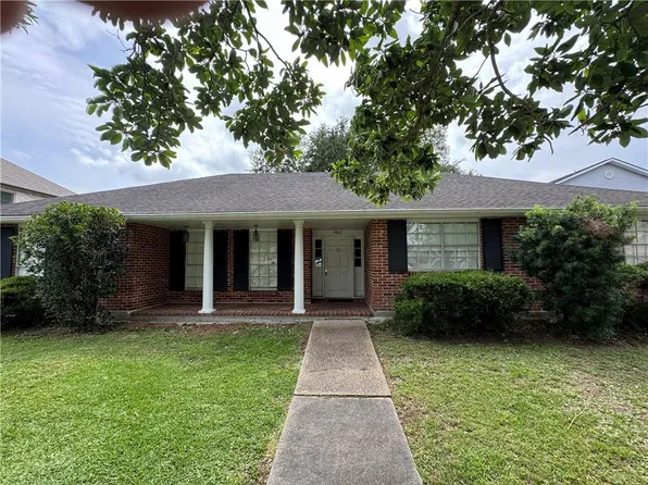 1612 Apple St, Metairie, LA 70001