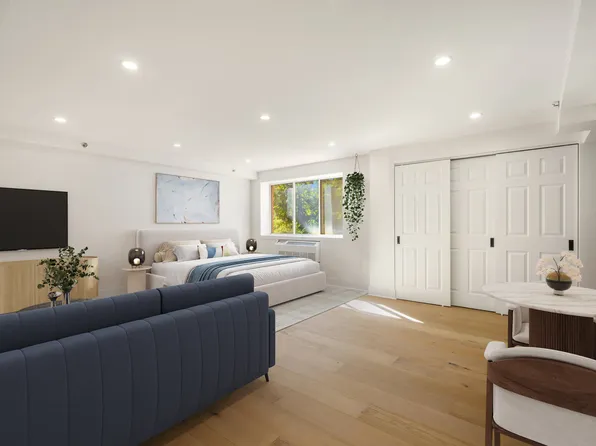 102-10 Queens Boulevard image 1 of 11