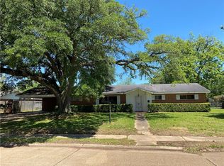 1115 Canterbury Dr, Alexandria, LA 71303