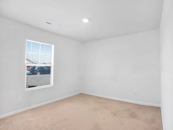 5th image of 1114 Quail Hollow Rd #W