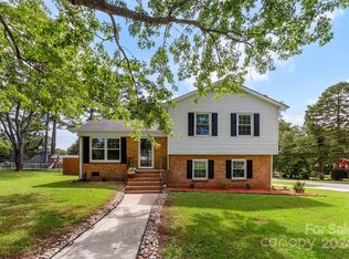 4821 Buckeye Ln, Gastonia, NC 28056