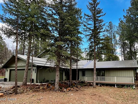 3rd image of 5271 Bridle Trail Cir