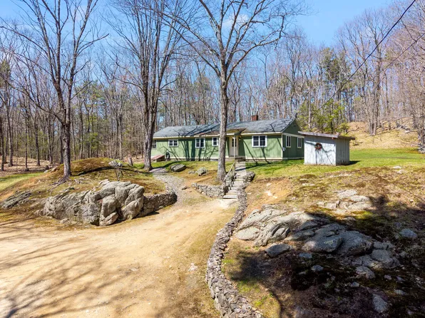 186 Clay Hill Road, York, ME 03902