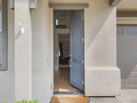 4th image of 10536 Hidden Cove Ct