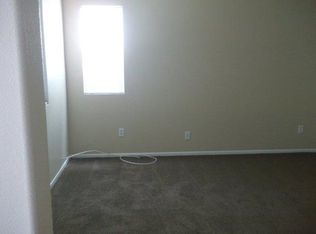 14300 Squirrel Ln, Victorville, CA 92394