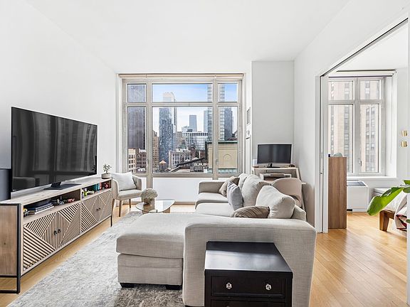5th image of 325 5th Ave APT 24B