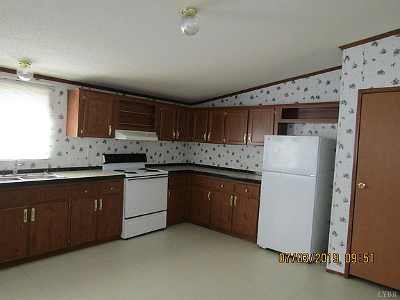 5th image of 223 Dreaming Creek Holw