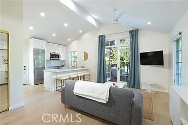 214 Sierra Madre Blvd — Photo 12