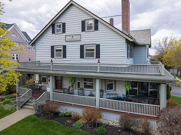 3rd image of 174 Emerson East St
