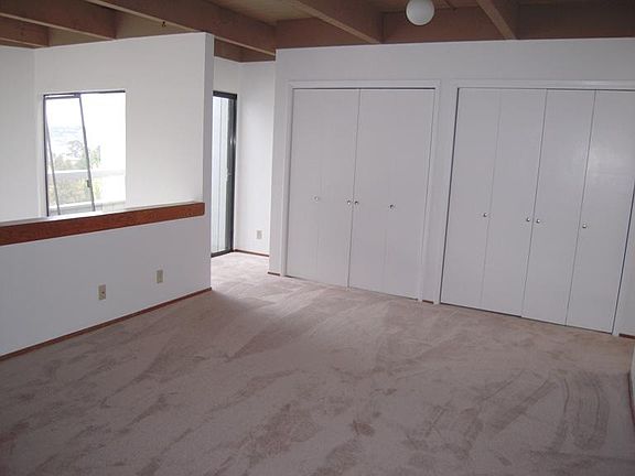 5th image of 90 Lincoln Dr