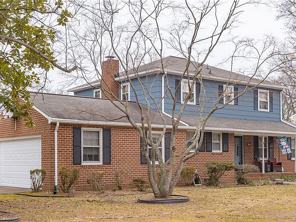 2nd image of 3411 Vinton St