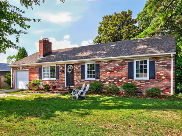 178 Colony Rd, Newport News, VA 23602