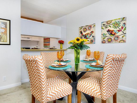 5th image of 980 Kiely Blvd Unit 327