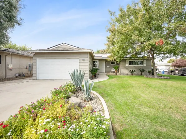 2856 Caesar Ave, Clovis, CA 93612