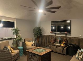 806 NW Main St, Douglas, MA 01516