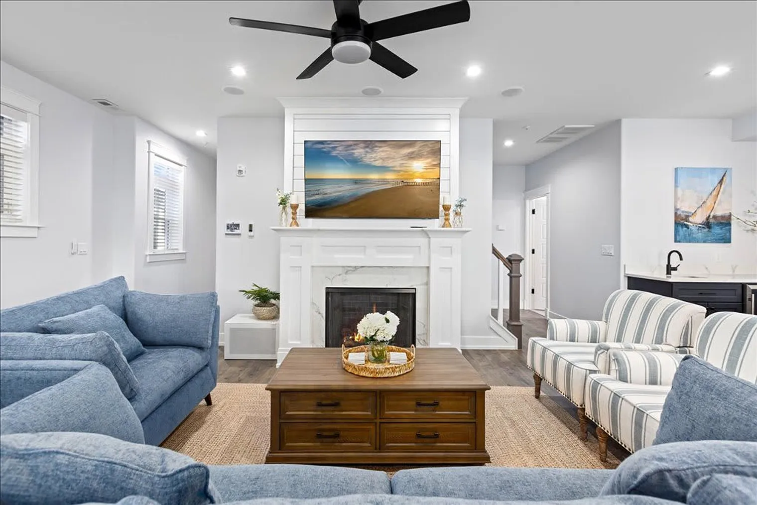 5 bed, 4.0 bath, $16,610 — Photo 2