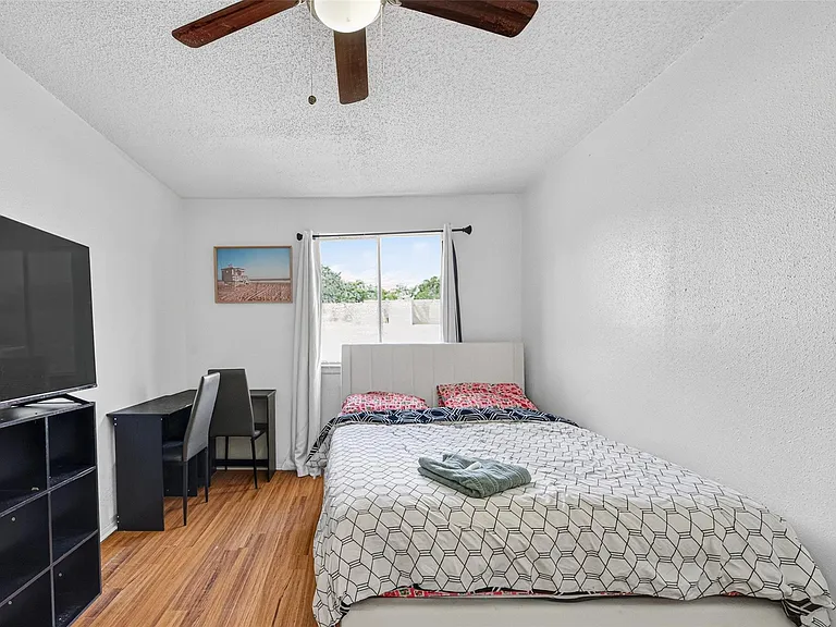 15507 Aldine Westfield Rd — Photo 25