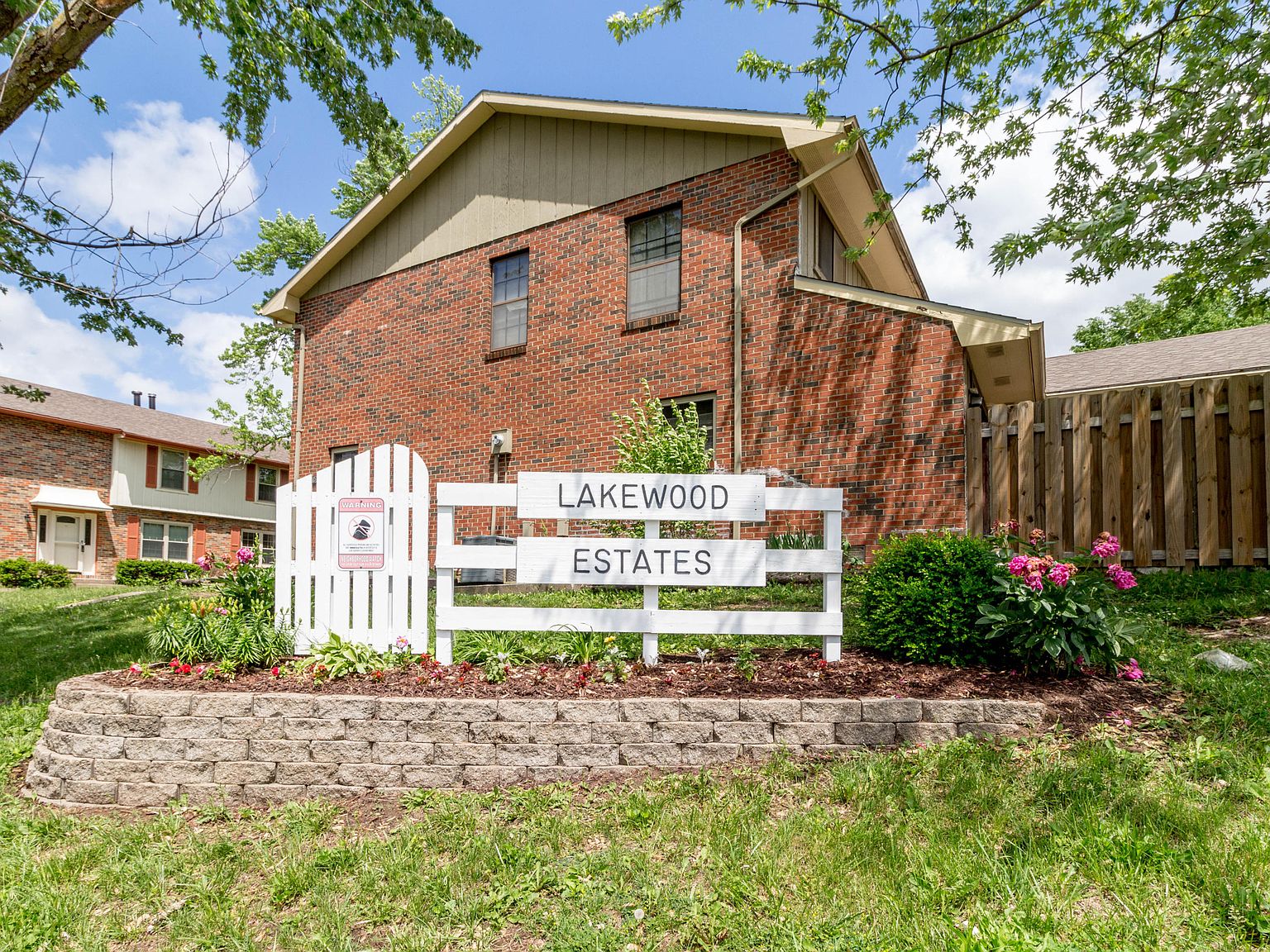 1570 N Lakewood Dr, Columbia, MO 65202 Zillow