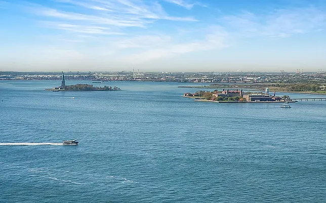 Rented by Battery Park Realty | media 21