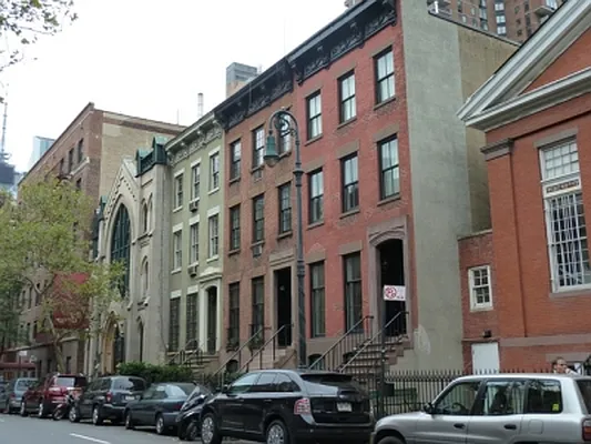 Rented by Citi Habitats | media 31